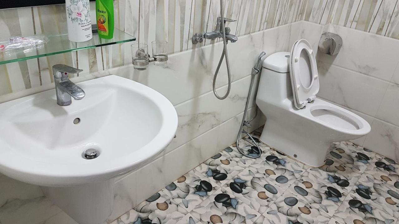 האנוי Love Hotel Near Ha Dong General Hospital מראה חיצוני תמונה